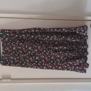 Tiered floral skirt. Size S.  unbranded
